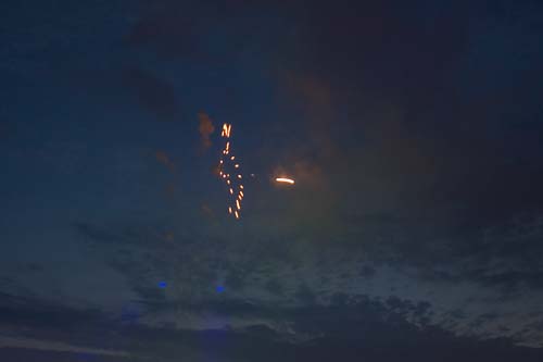 Japan- Tag Düsseldorf- Feuerwerk am Rheinufer