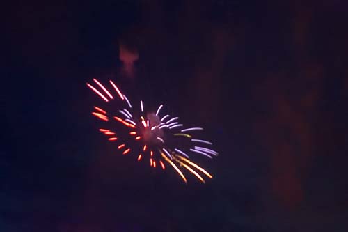 Japan- Tag Düsseldorf- Feuerwerk am Rheinufer